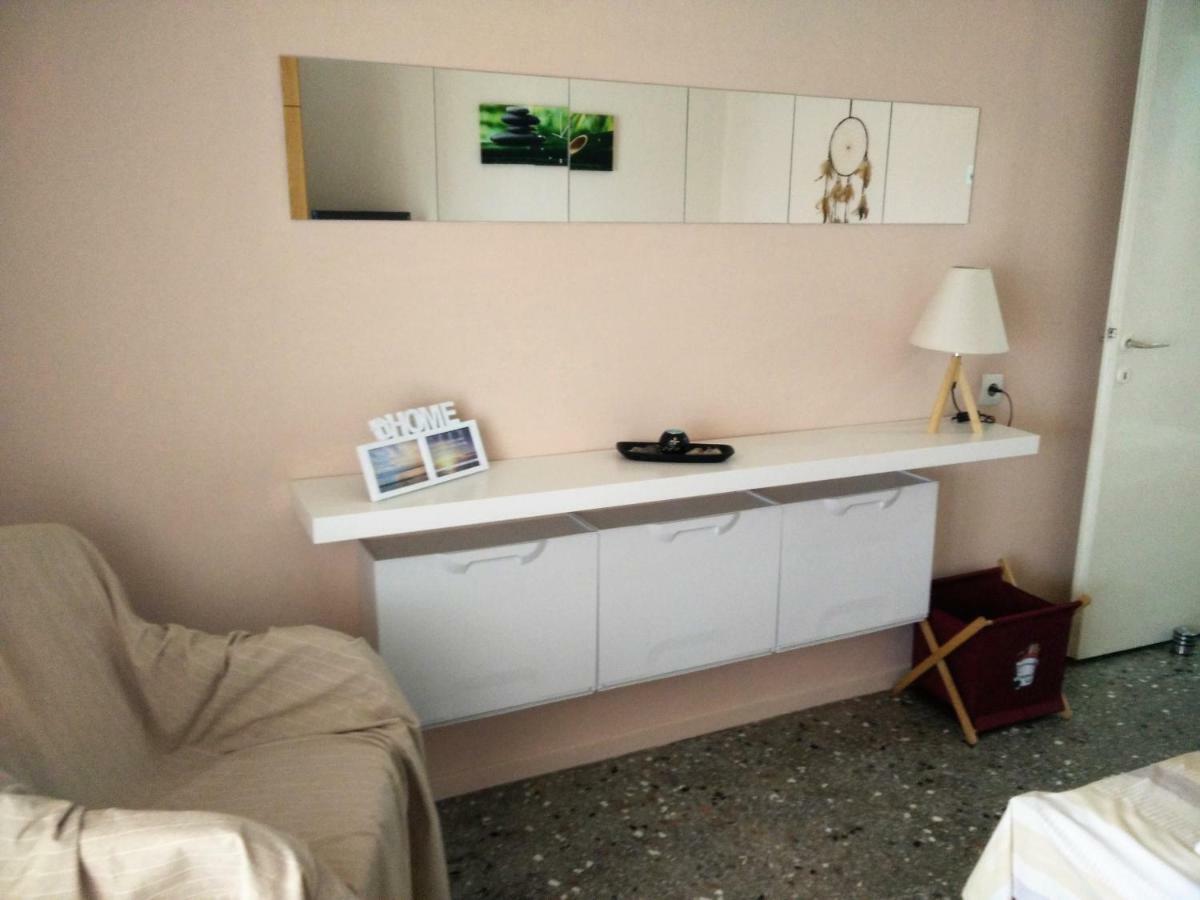 Seaside Studios I Sinakos Estate エパノミ エクステリア 写真