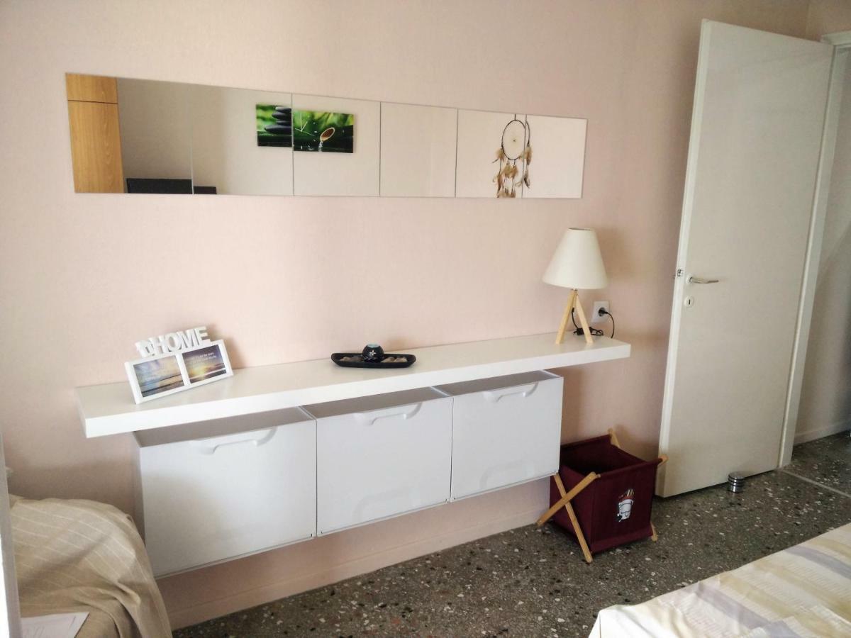 Seaside Studios I Sinakos Estate エパノミ エクステリア 写真